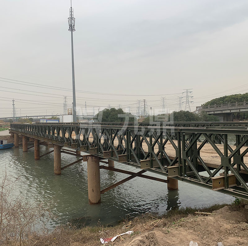 鋼便橋鋼架設(shè)計間距便于連接